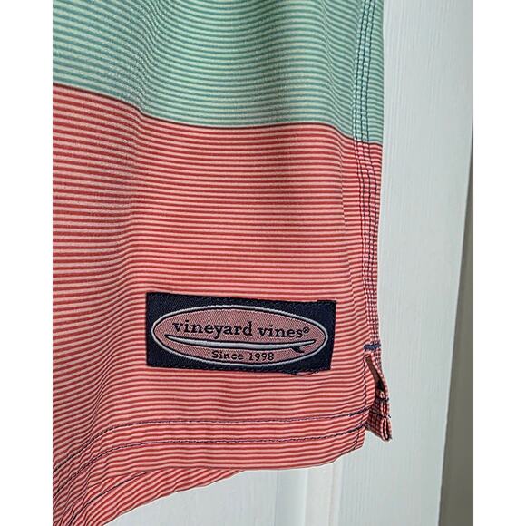 Vineyard Vines Mens‎ Chappy Swim Trunks Multi Color With Pockets Size M - Picture 2 of 7
